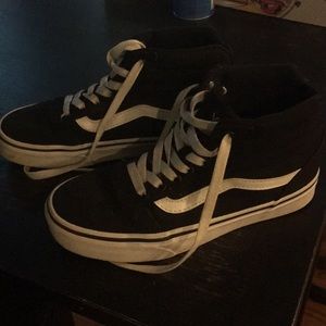 Vans high tops Kids size 5.5